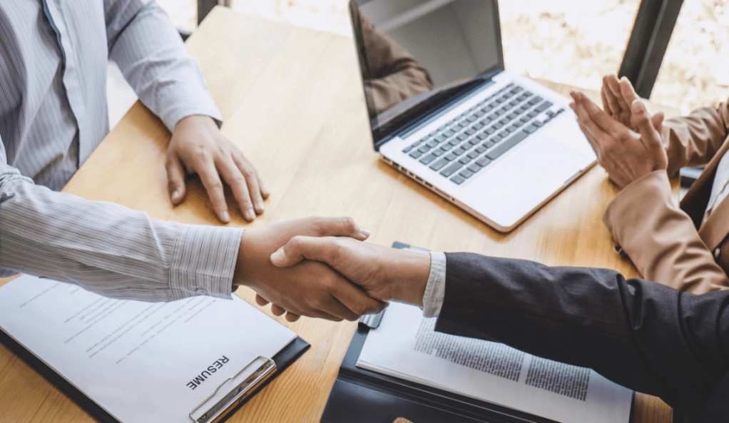 Propuesta de reforma laboral: así cambiarían las vacaciones de los empleados en&nbsp;Argentina