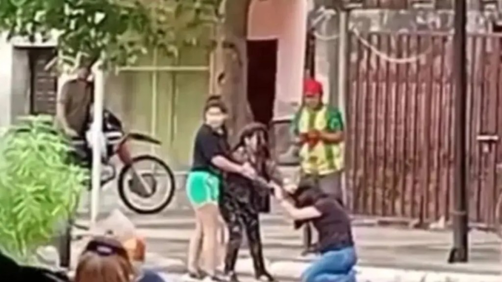 Conflicto familiar echa chispas en la&nbsp;calle