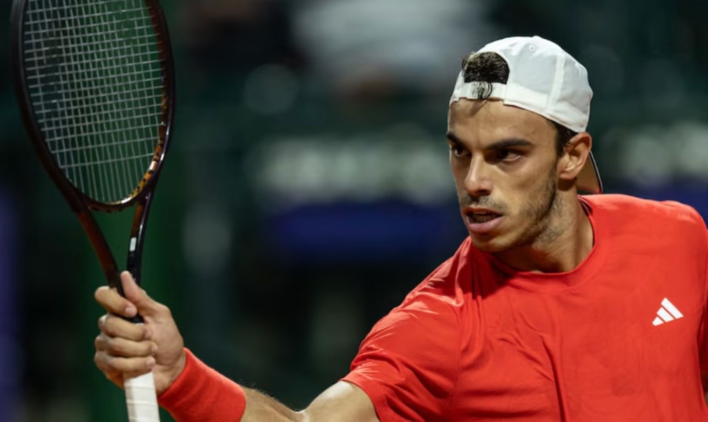 Francisco Cerúndolo busca un lugar en la instancia decisiva del torneo de tenis&nbsp;porteño