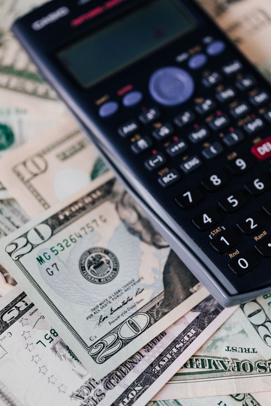 Cotización del dólar: oficial a $1.420 y blue a $1.430 el&nbsp;jueves