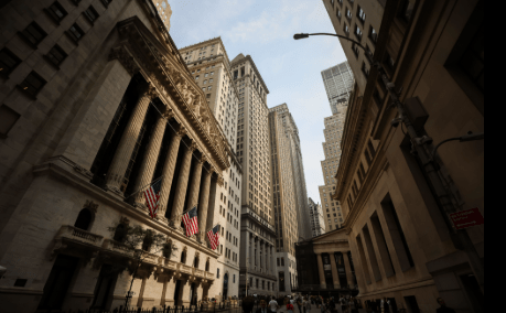 Uno de los inversores más influyentes de Wall Street compró acciones de YPF por casi US$150 millones y amplió su apuesta por Argentina