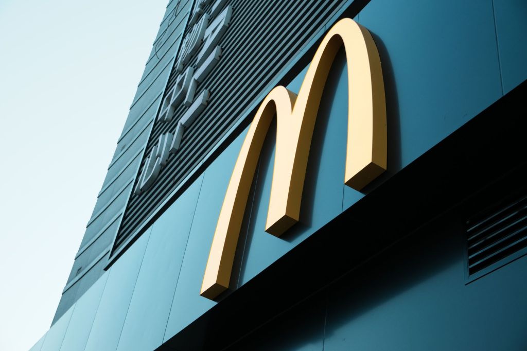 YPF y McDonald’s cierran su alianza con apertura en&nbsp;estaciones